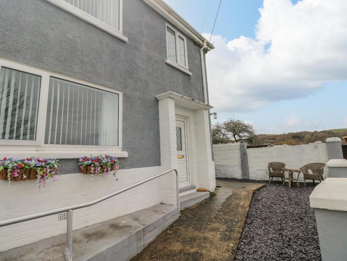 Cwtch Ar Y Mor Villa Burry Port Ngoại thất bức ảnh